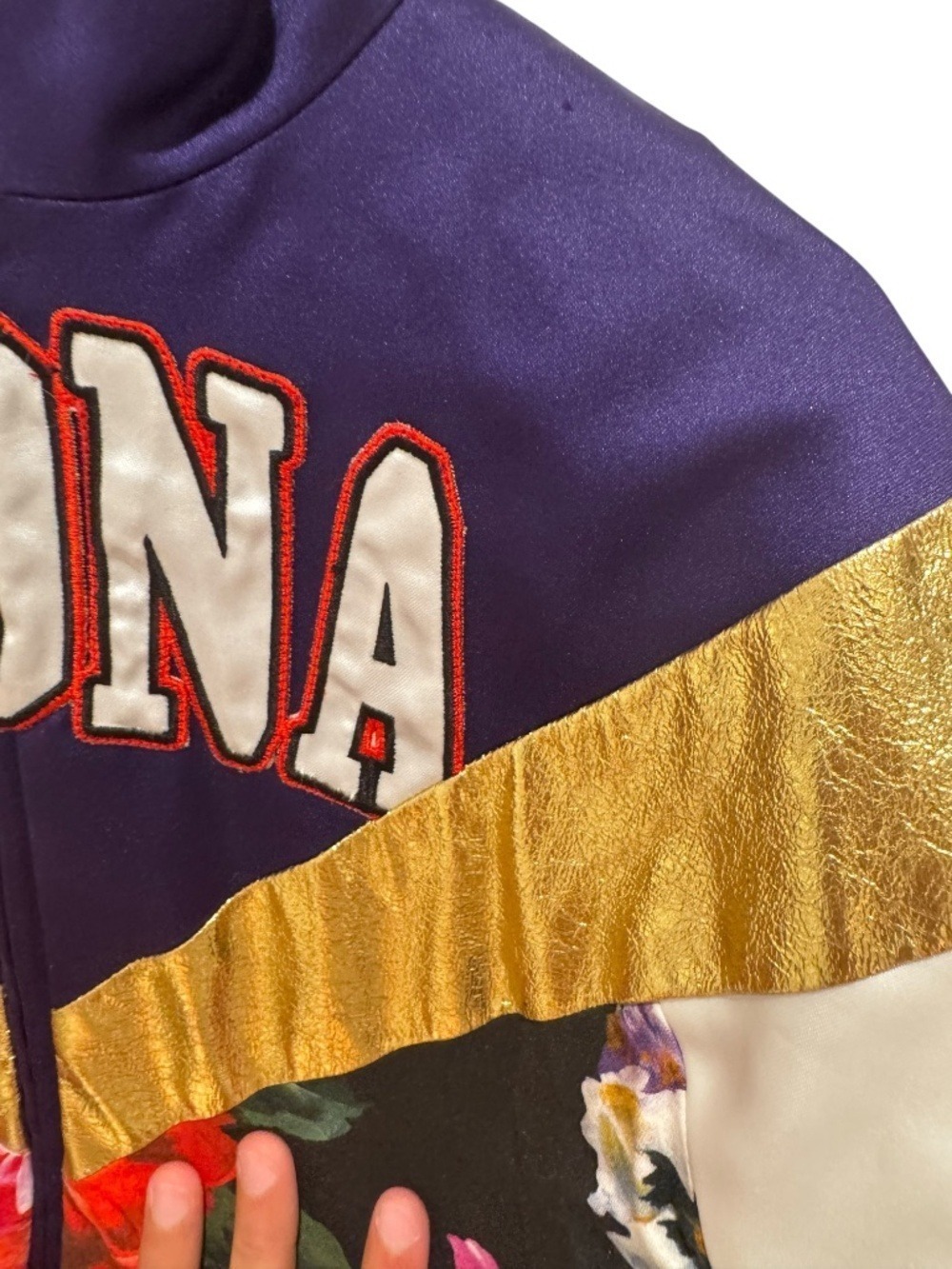DOLCE & GABBANA DNA satin embellished floral bomber jacket - size 3 - Picture 8 of 10
